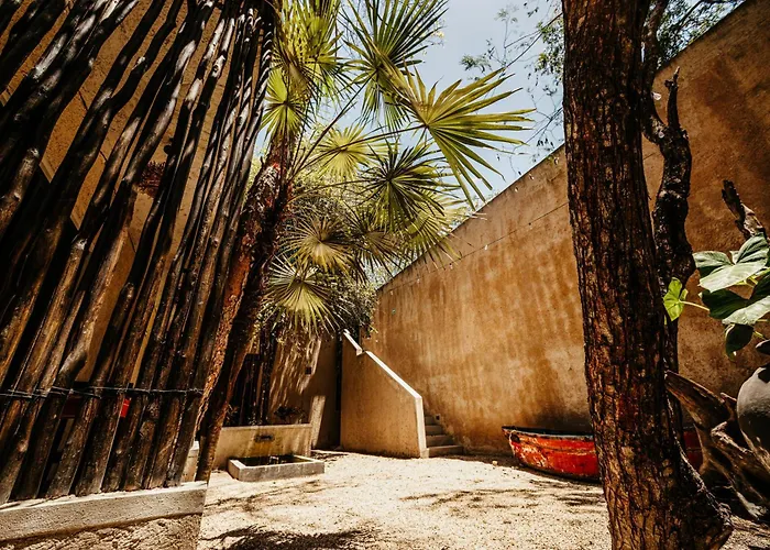 Ama Y Prana Hotel