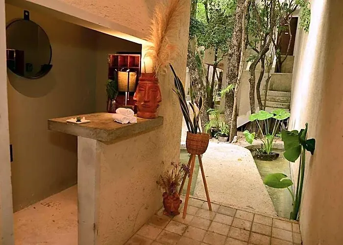 Ama Y Prana Hotel