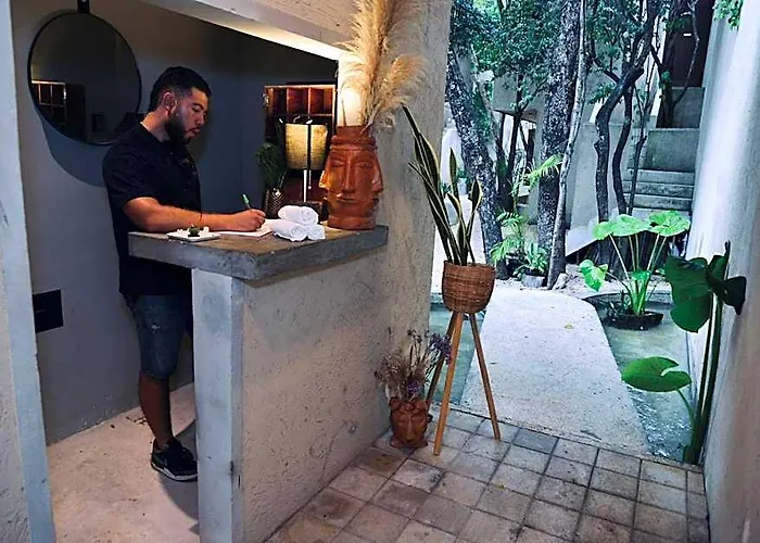 Hotel Ama Y Prana 5*